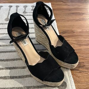 Steve Madden wedges
